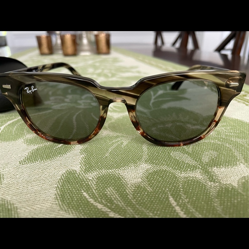 Ray-Ban Women’s Sunglasses